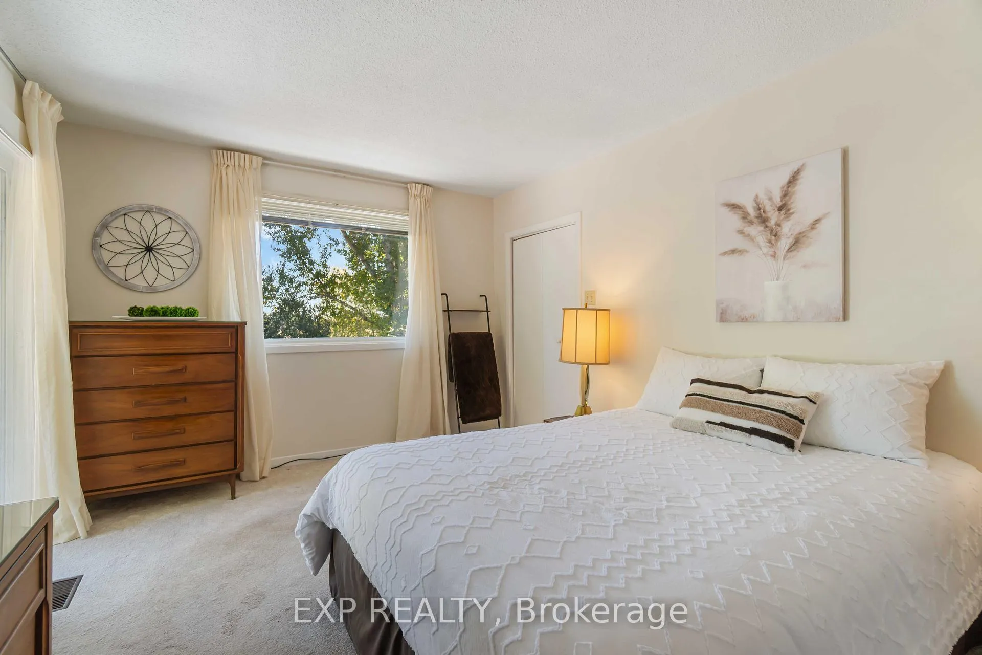 Photo 10 of 1038 White Lake Road, Arnprior — HOMEH