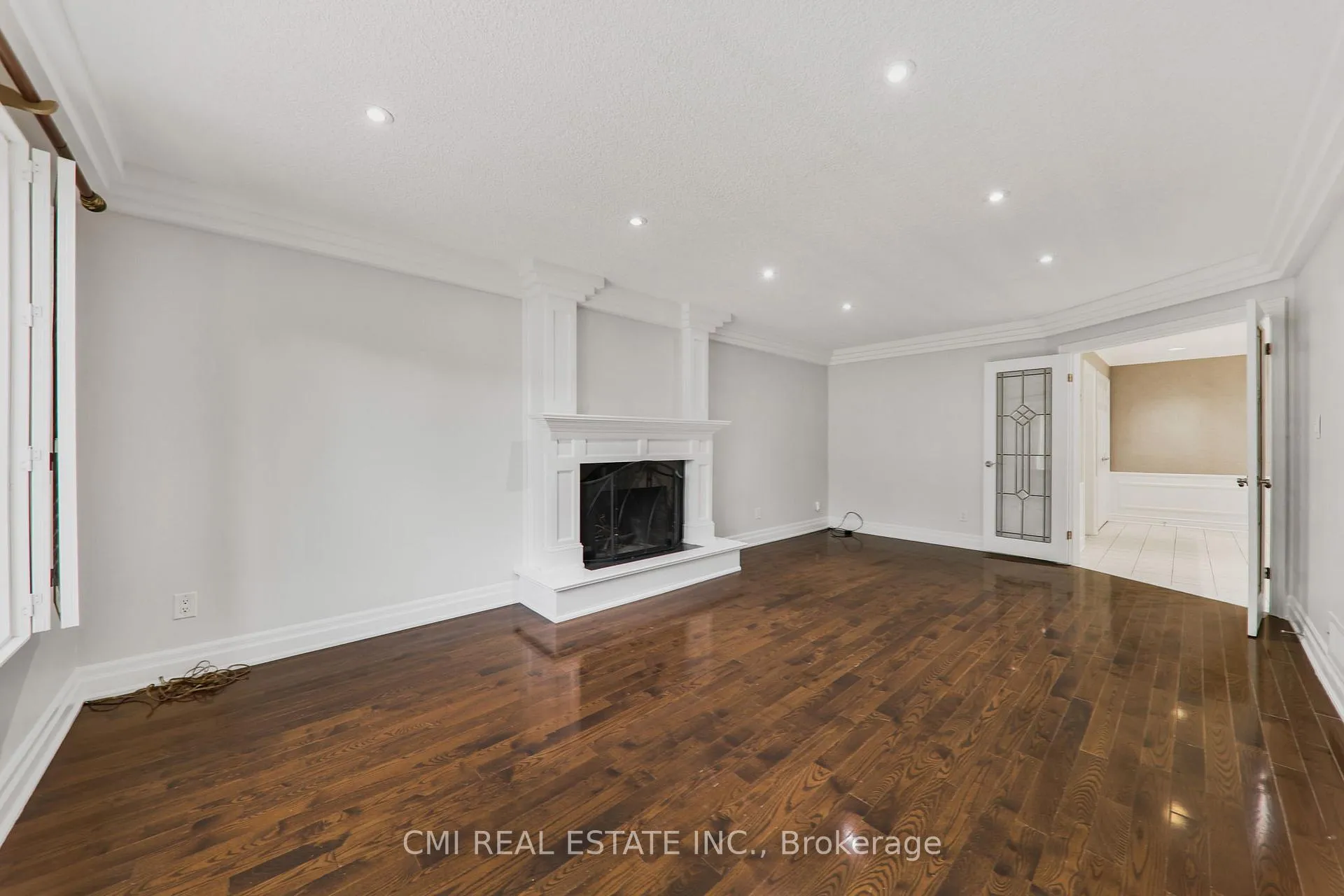 Photo 10 of 24 Dunstan Crescent, Vaughan, West Woodbridge — HOMEH