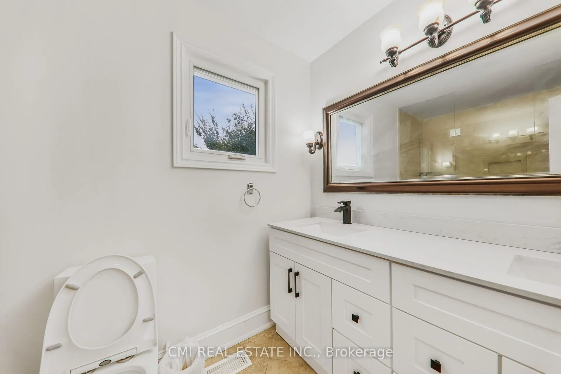 Photo 28 of 24 Dunstan Crescent, Vaughan, West Woodbridge — HOMEH