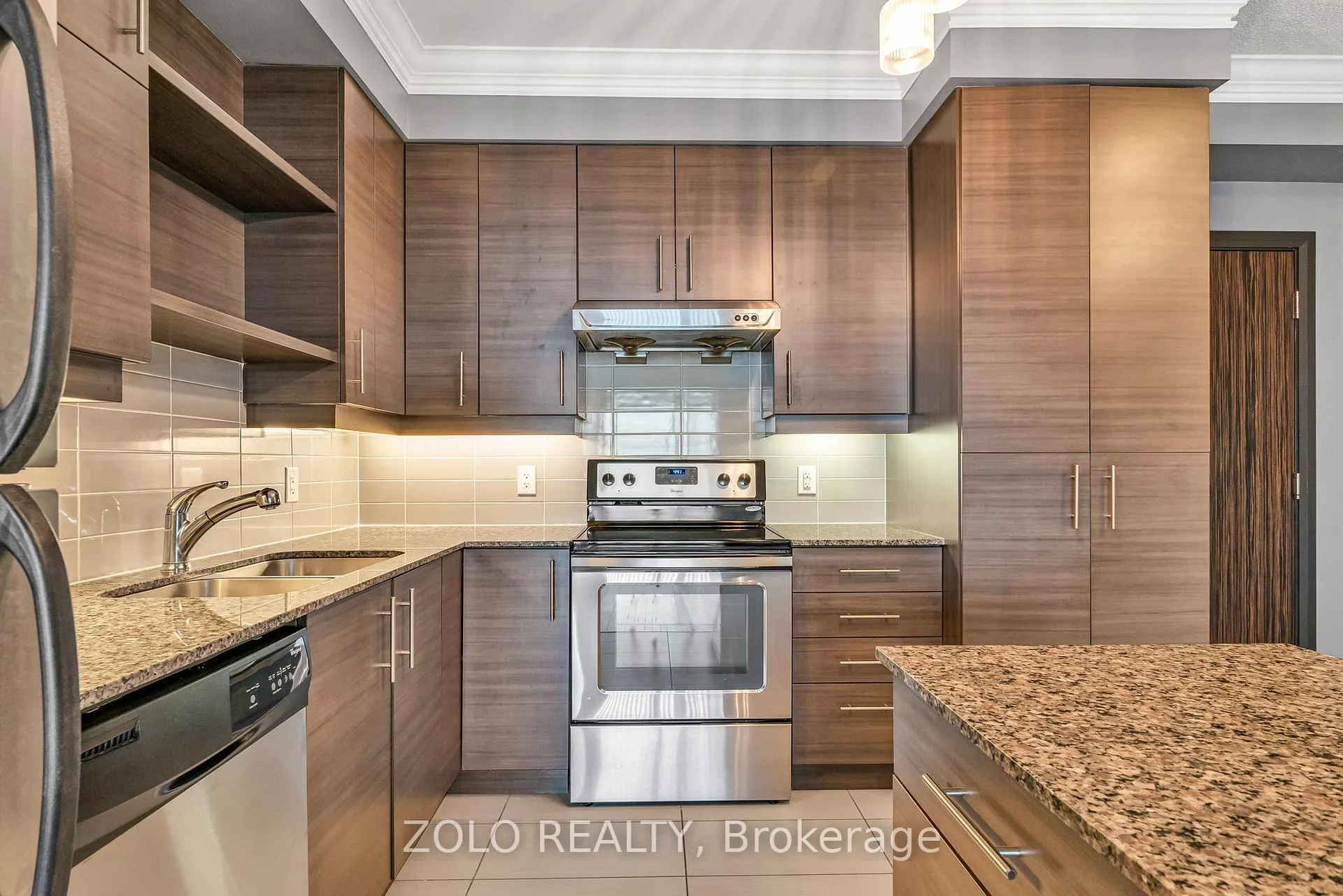 Photo 5 of Unit 1011, 277 South Park Road W, Markham, Commerce Valley — HOMEH