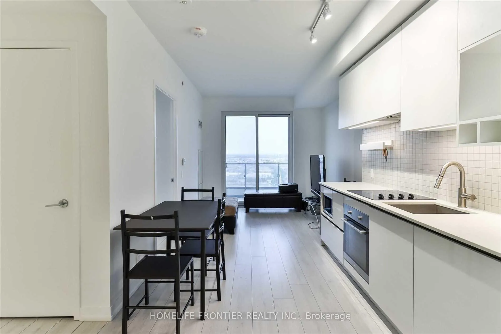 Photo 5 of Unit 5210, 950 Portage Parkway, Vaughan, Vaughan Corporate Centre — HOMEH
