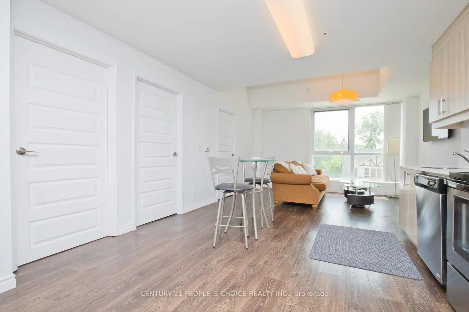 Photo 5 of Unit 202 Tower 2, 158 King Street, Waterloo — HOMEH