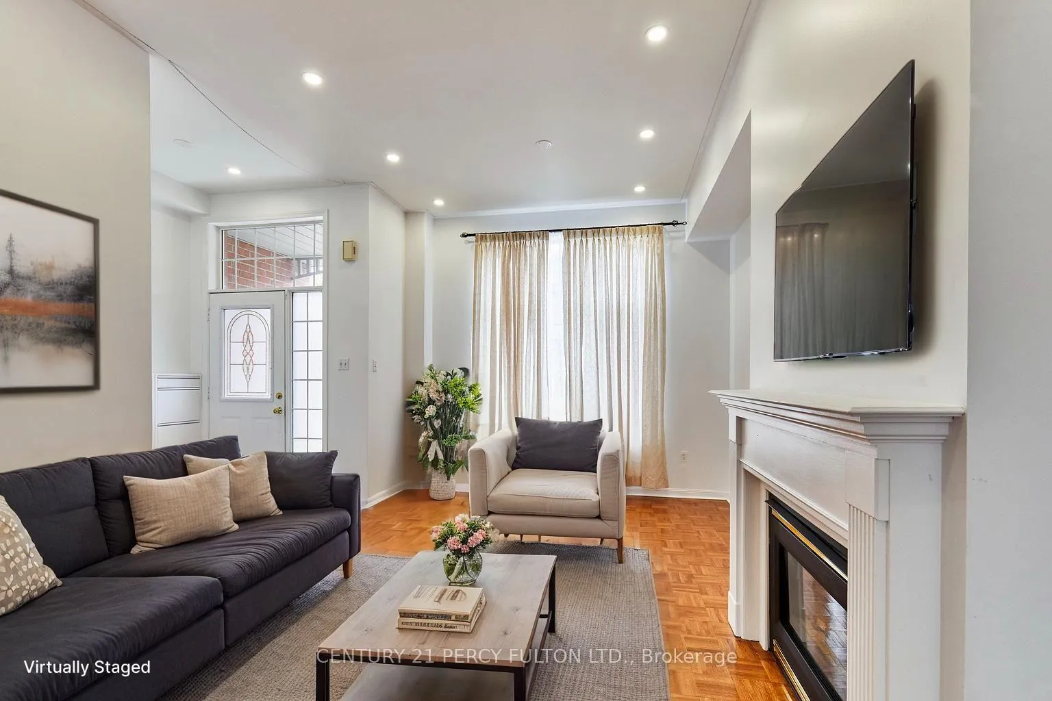 Photo 3 of 130 Walkerville Road, Markham, Cornell — HOMEH