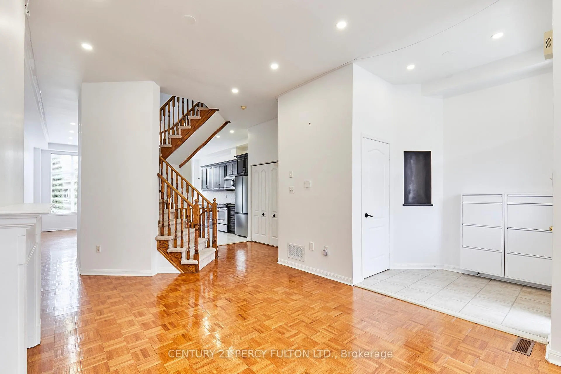 Photo 6 of 130 Walkerville Road, Markham, Cornell — HOMEH