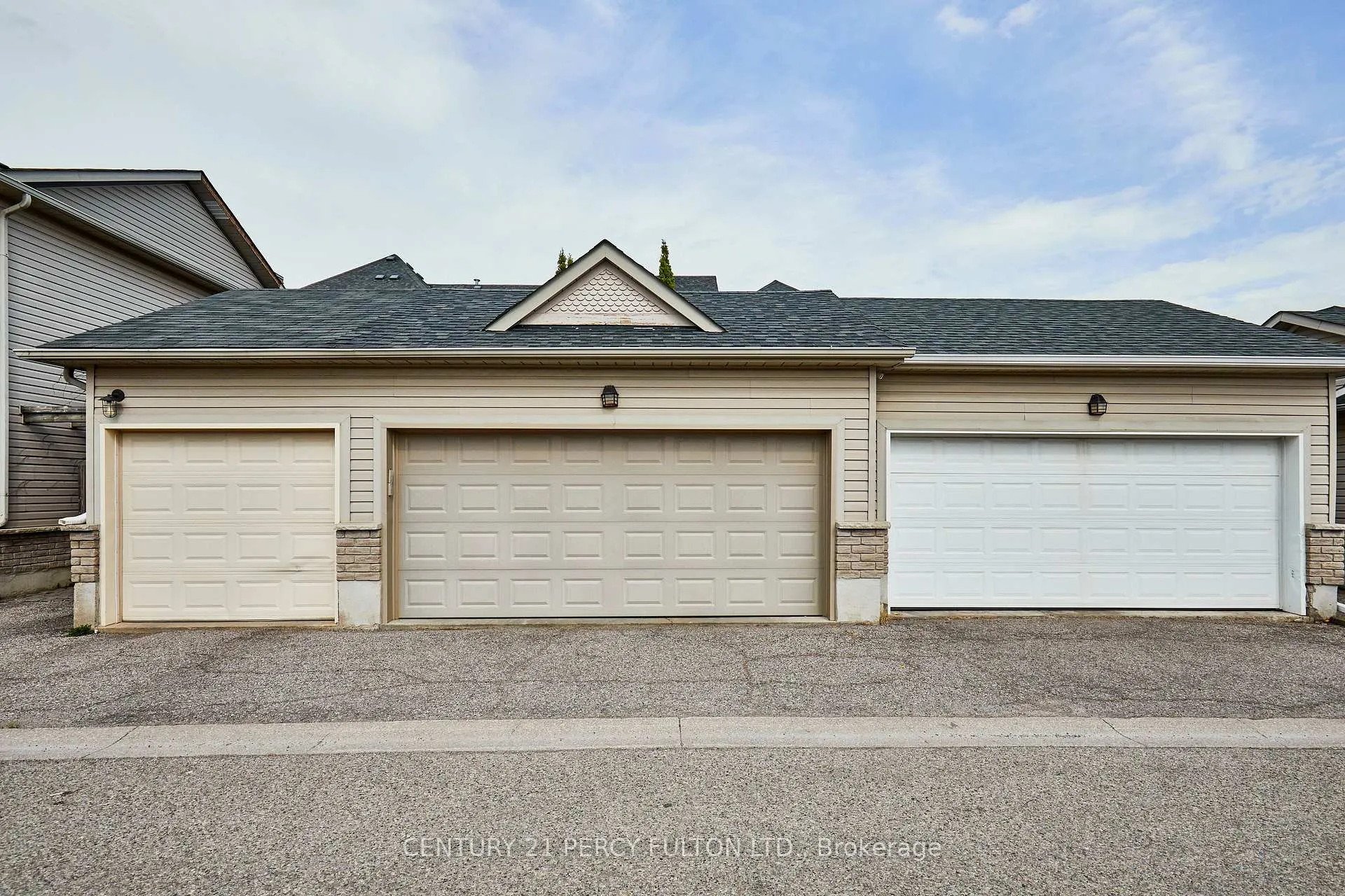 Photo 36 of 130 Walkerville Road, Markham, Cornell — HOMEH
