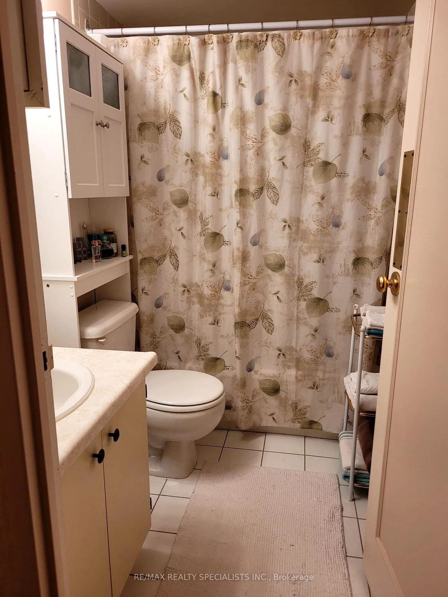 Photo 4 of Unit 610, 1535 Diefenbaker Court, Pickering, Town Centre — HOMEH