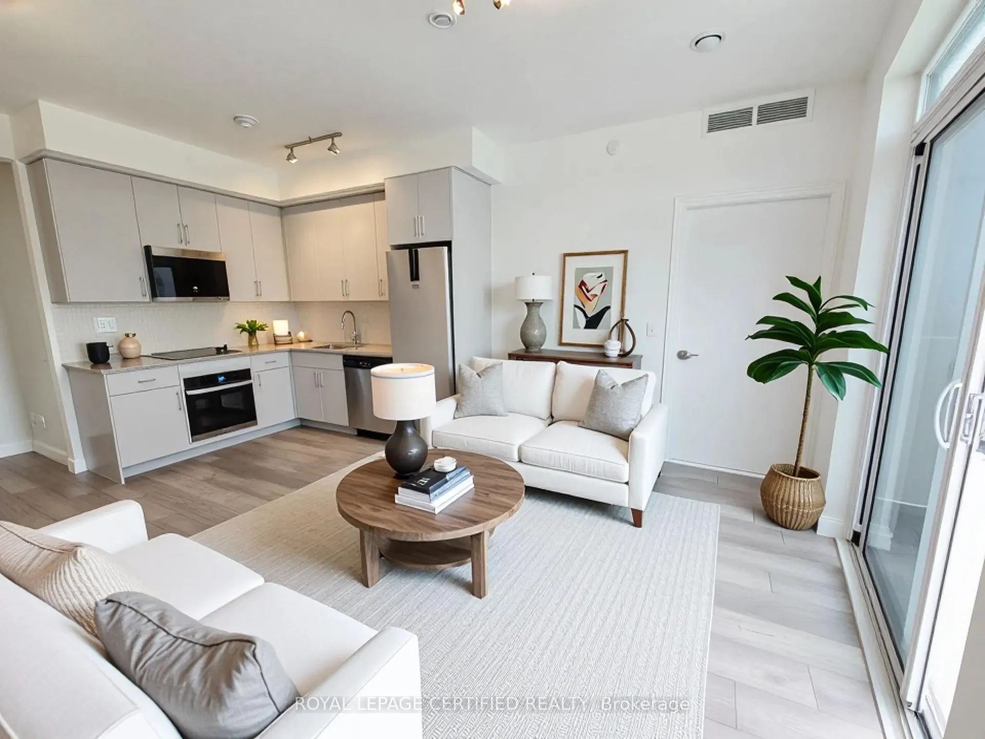 Photo 4 of Unit 2609, 10 Abeja Street, Vaughan, Concord — HOMEH