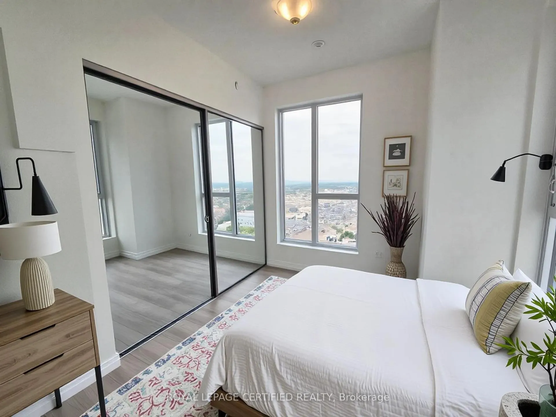 Photo 9 of Unit 2609, 10 Abeja Street, Vaughan, Concord — HOMEH