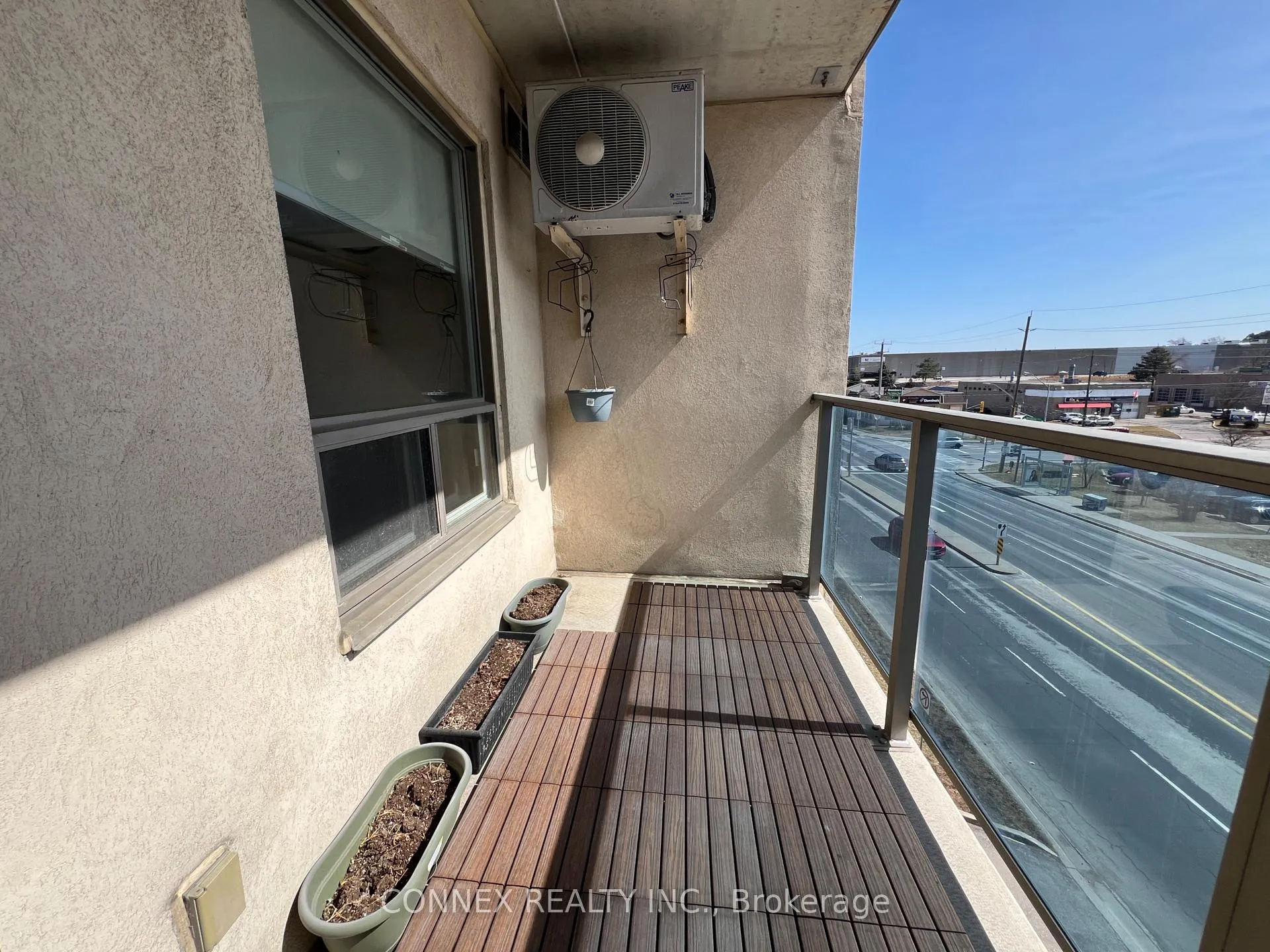 Photo 21 of Unit 403, 160 Wellington Street E, Aurora, Aurora Village — HOMEH