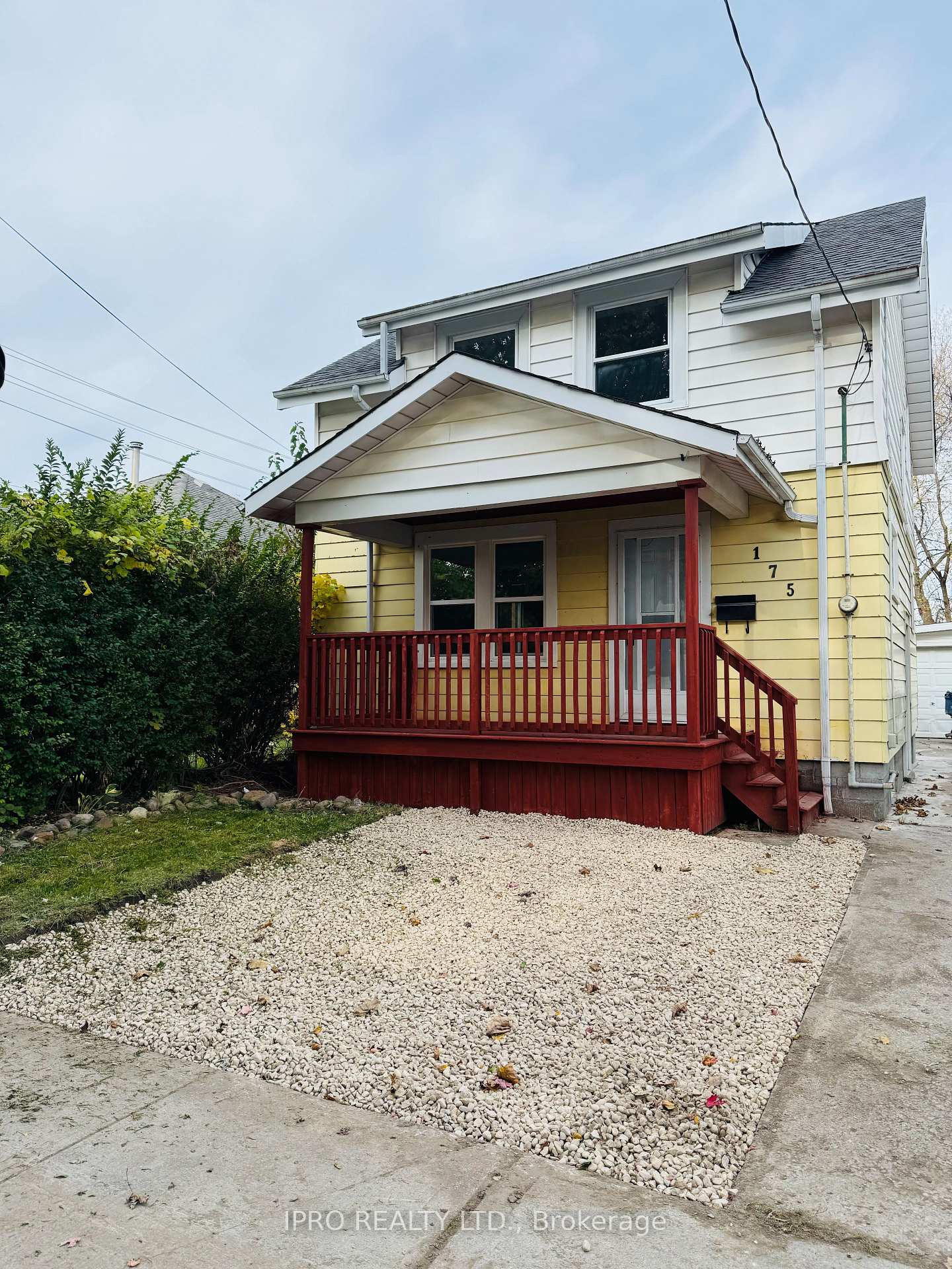 Photo 3 of 175 Edgar Street W, Chatham-Kent, Chatham — HOMEH