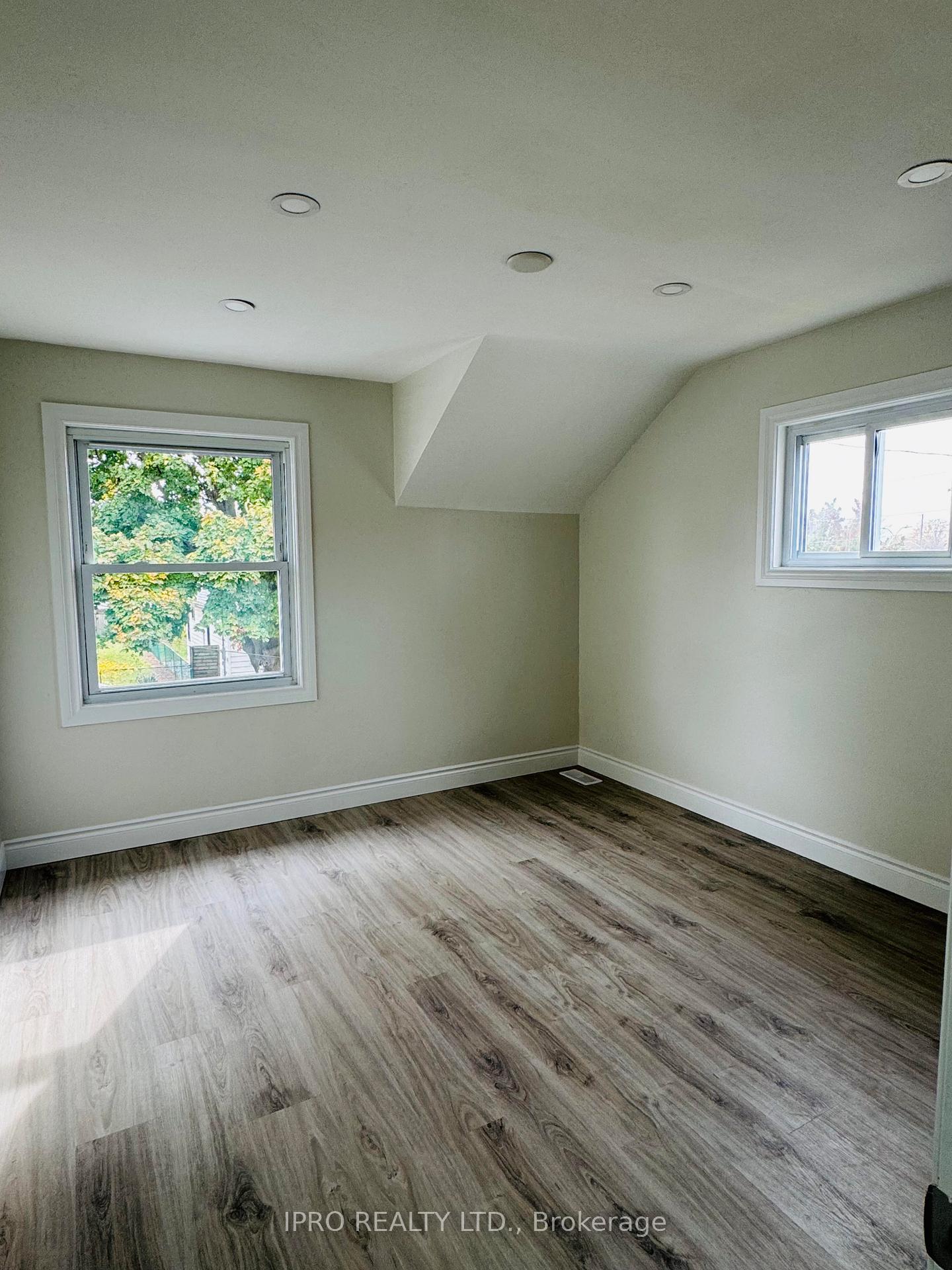 Photo 14 of 175 Edgar Street W, Chatham-Kent, Chatham — HOMEH