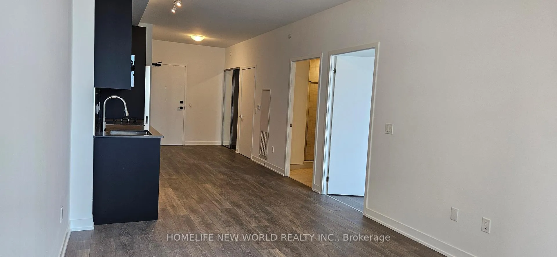 Photo 3 of Unit 1031, 498 Caldari Road, Vaughan, Concord — HOMEH