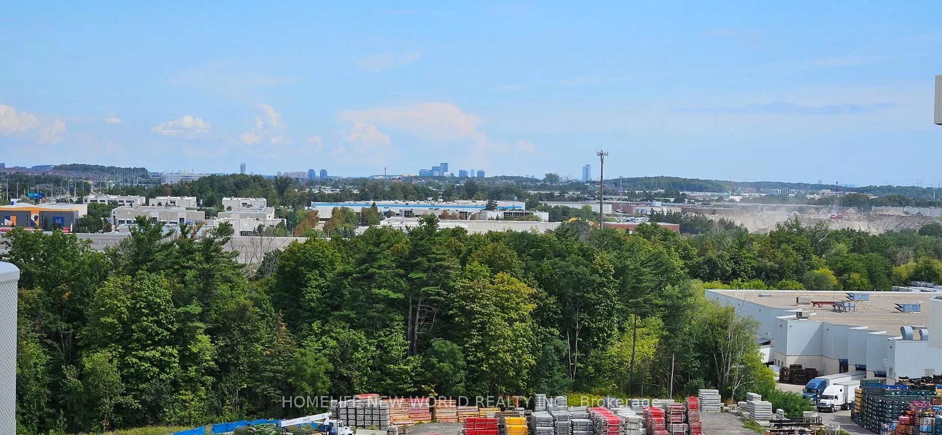 Photo 8 of Unit 1031, 498 Caldari Road, Vaughan, Concord — HOMEH