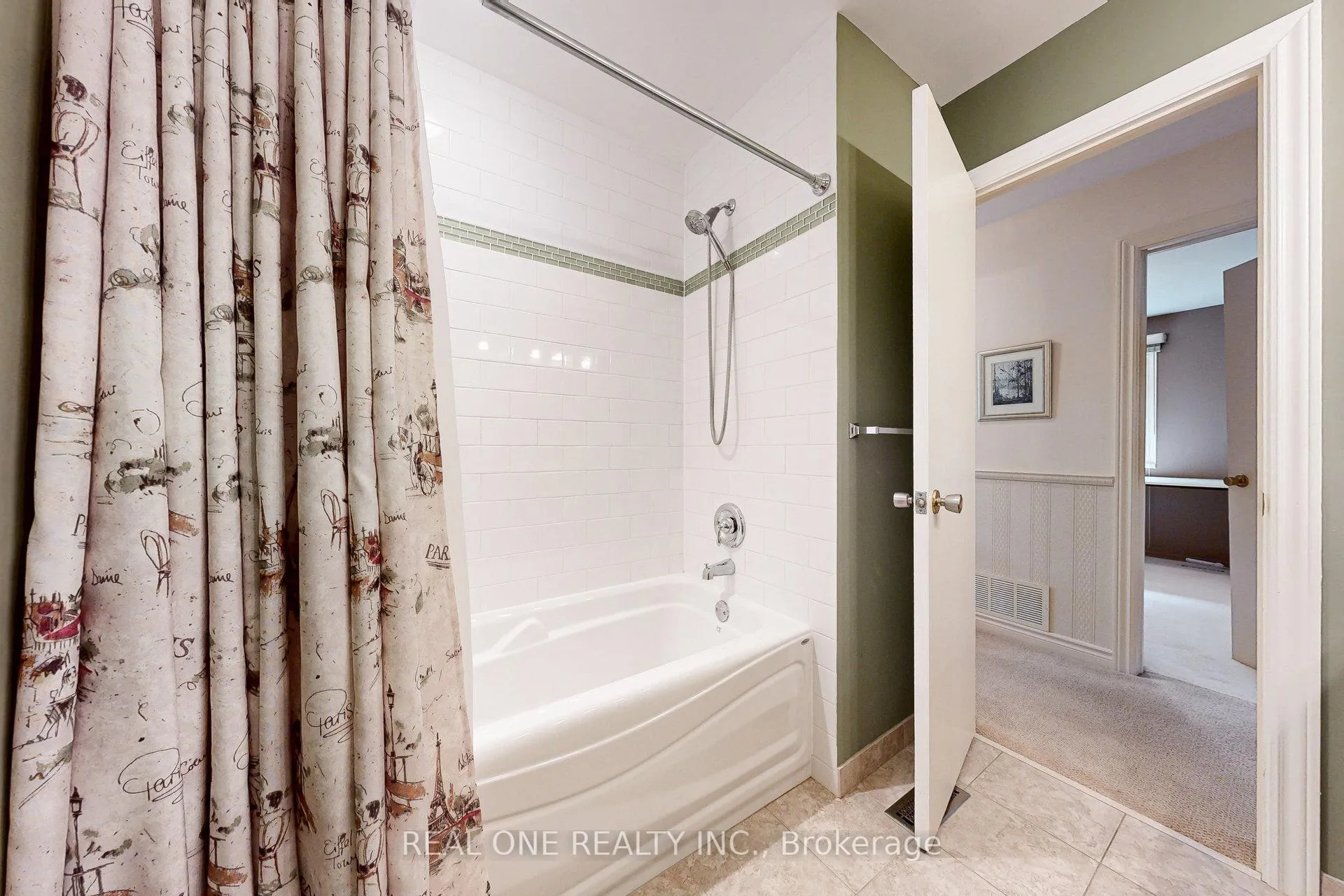 Photo 26 of 134 Ramona Boulevard, Markham, Markham Village — HOMEH