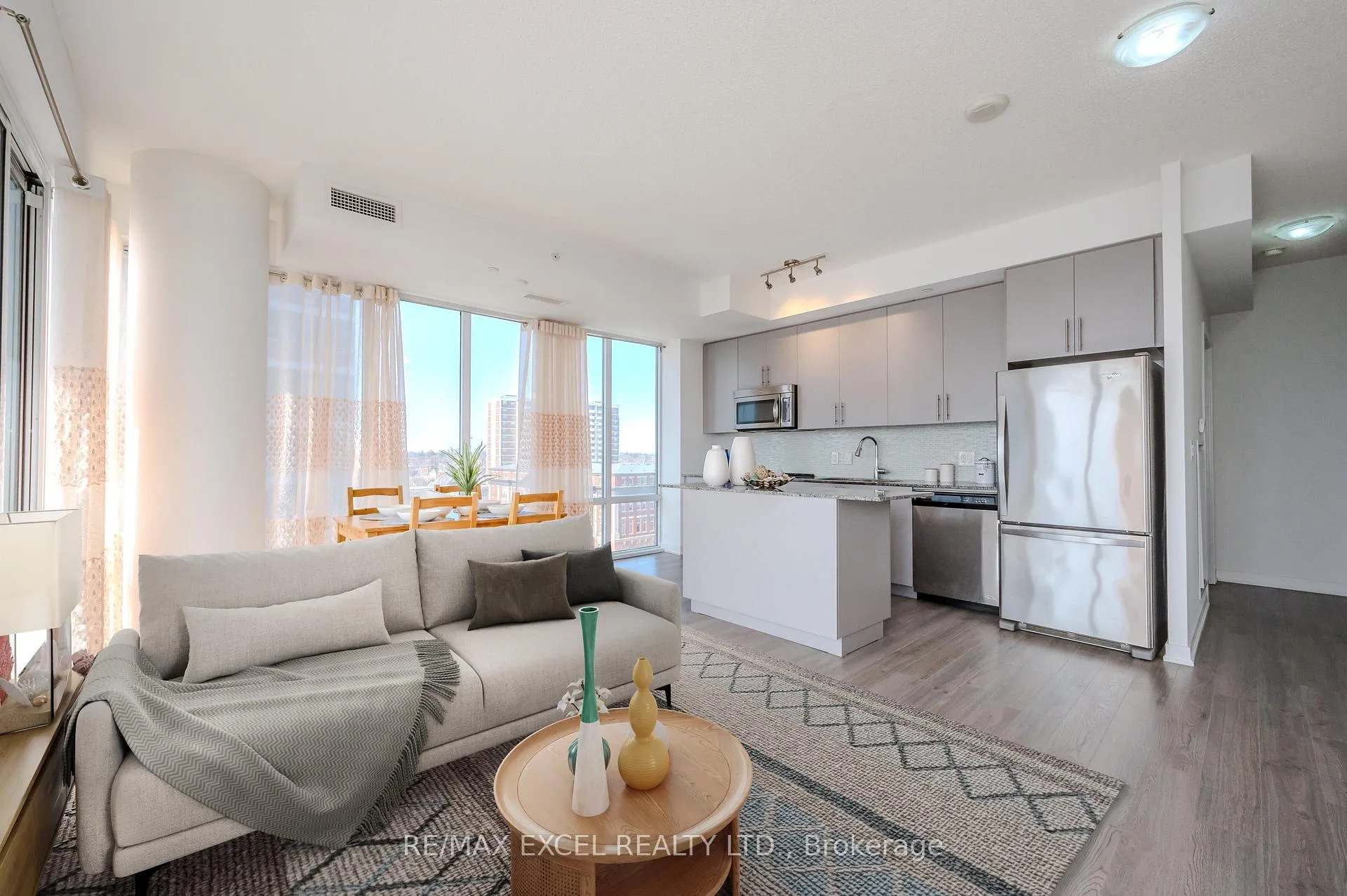 Photo 2 of Unit 710, 85 Duke Street W, Kitchener — HOMEH