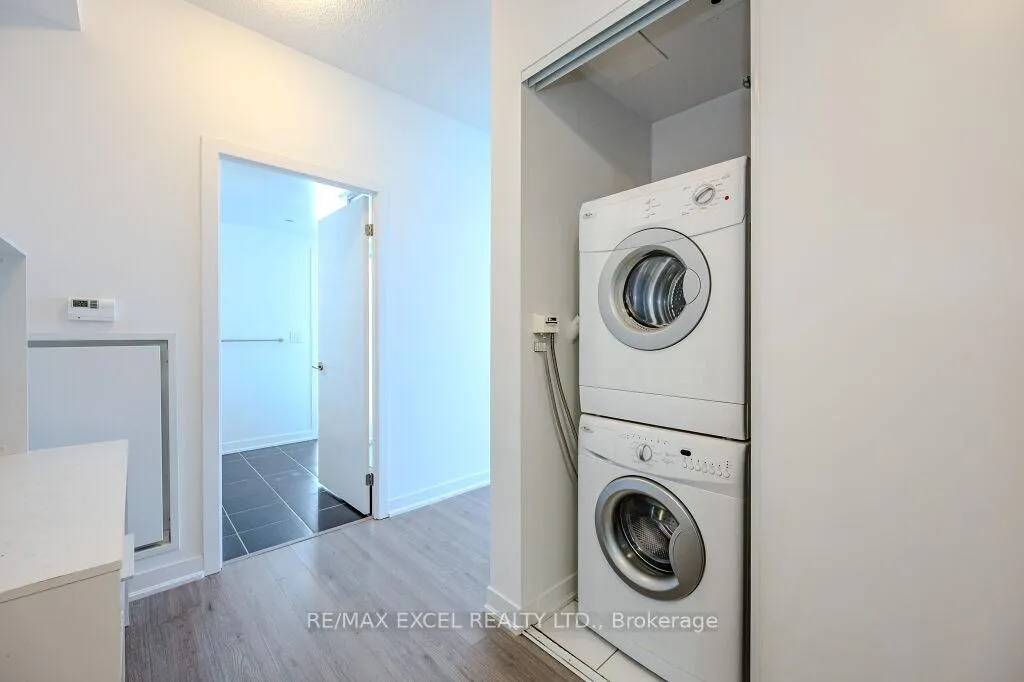 Photo 8 of Unit 710, 85 Duke Street W, Kitchener — HOMEH