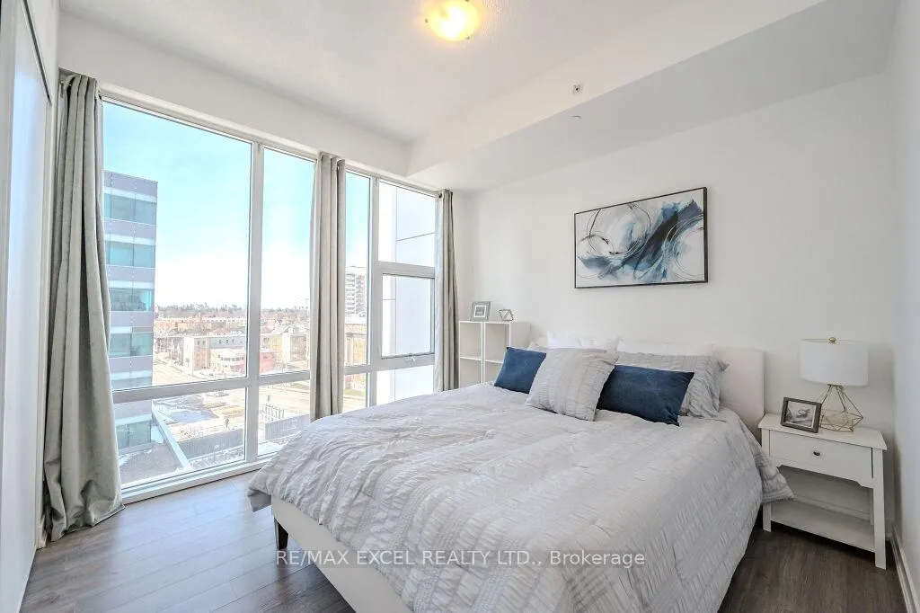 Photo 10 of Unit 710, 85 Duke Street W, Kitchener — HOMEH