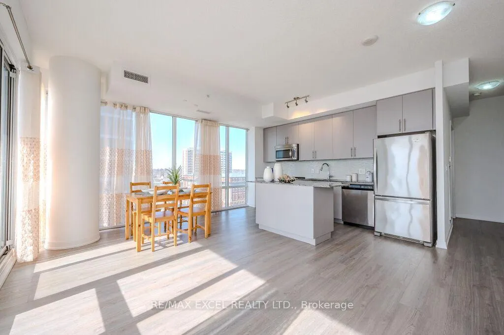 Photo 15 of Unit 710, 85 Duke Street W, Kitchener — HOMEH