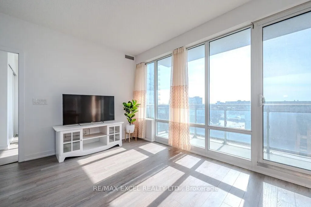 Photo 19 of Unit 710, 85 Duke Street W, Kitchener — HOMEH
