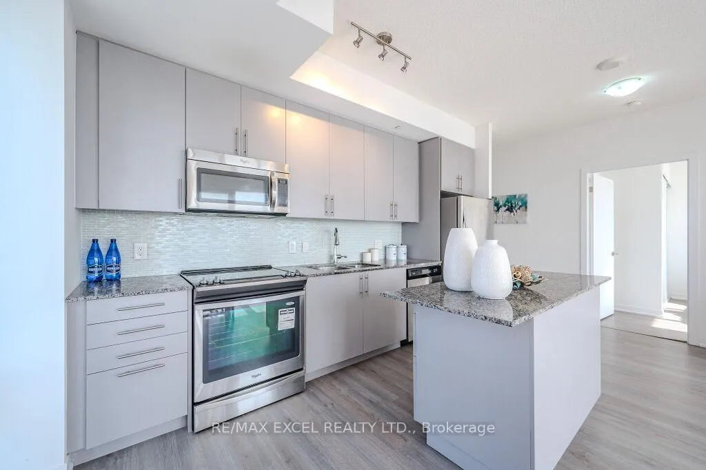 Photo 22 of Unit 710, 85 Duke Street W, Kitchener — HOMEH