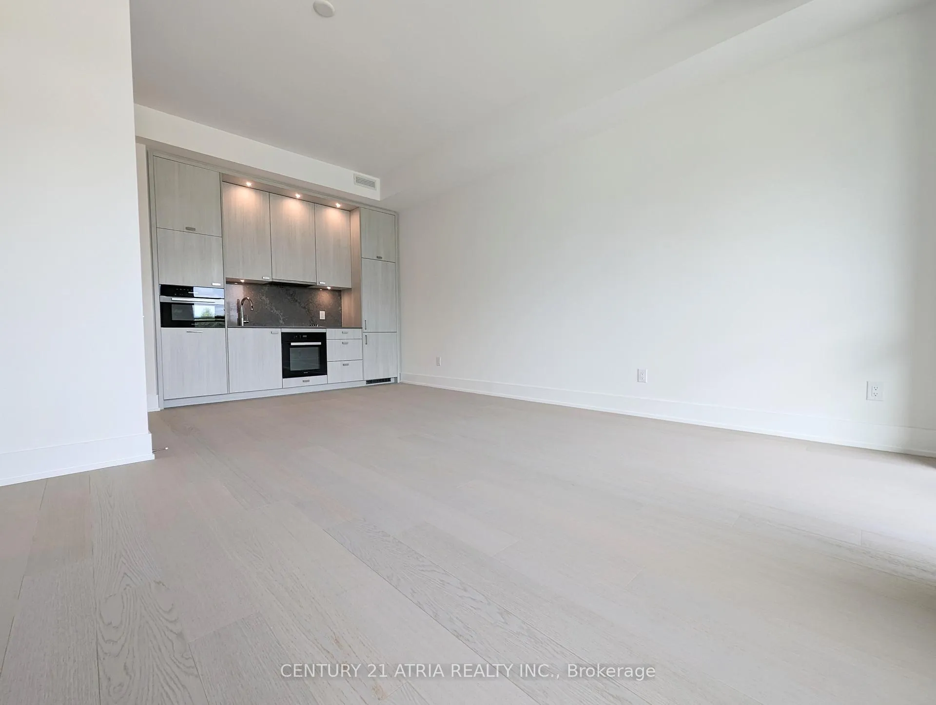 Photo 3 of Unit 323, 399 Royal Orchard Boulevard, Markham, Royal Orchard — HOMEH