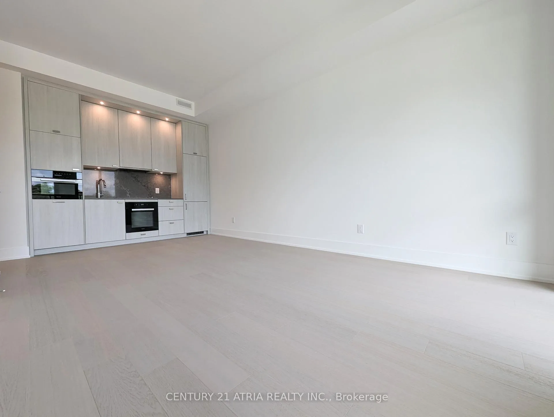 Photo 4 of Unit 323, 399 Royal Orchard Boulevard, Markham, Royal Orchard — HOMEH
