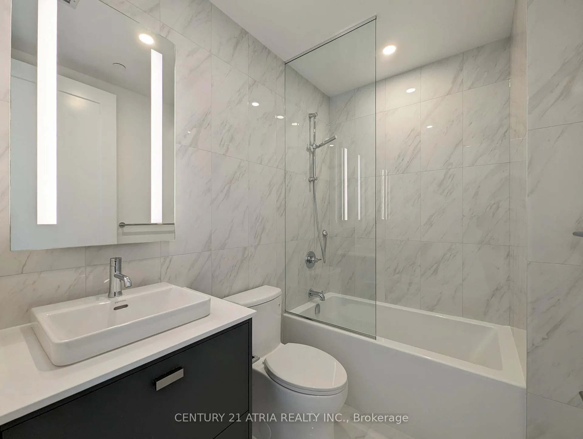 Photo 11 of Unit 323, 399 Royal Orchard Boulevard, Markham, Royal Orchard — HOMEH