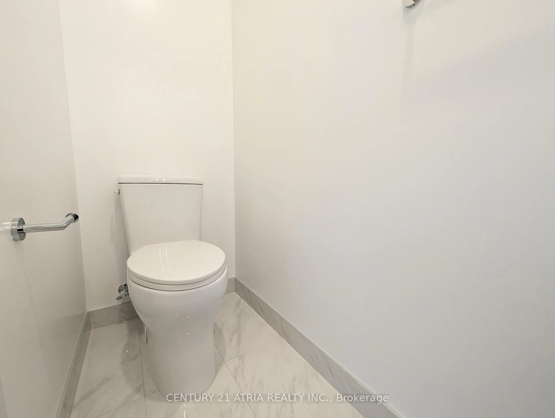 Photo 13 of Unit 323, 399 Royal Orchard Boulevard, Markham, Royal Orchard — HOMEH
