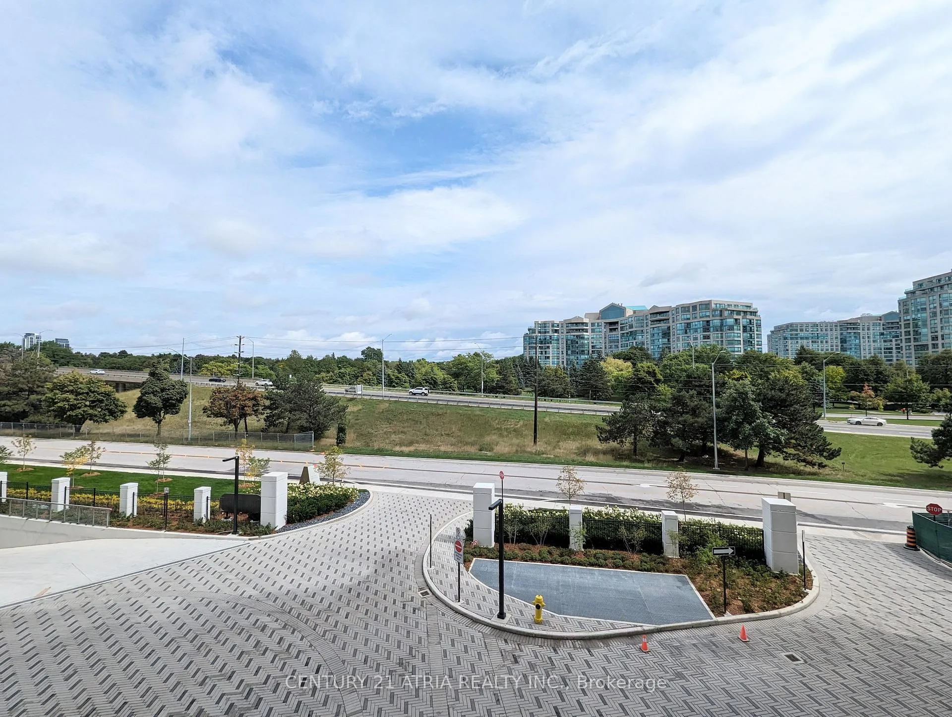 Photo 18 of Unit 323, 399 Royal Orchard Boulevard, Markham, Royal Orchard — HOMEH