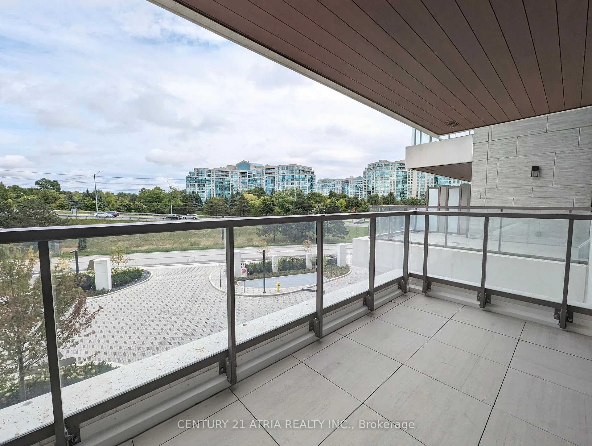 Photo 21 of Unit 323, 399 Royal Orchard Boulevard, Markham, Royal Orchard — HOMEH