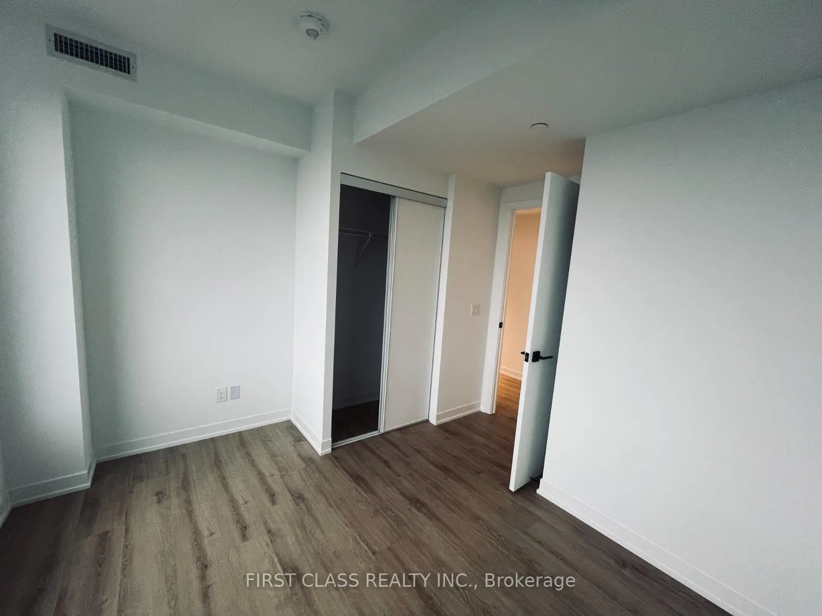 Photo 5 of Unit 2315, 319 Jarvis Street, Toronto, Moss Park — HOMEH