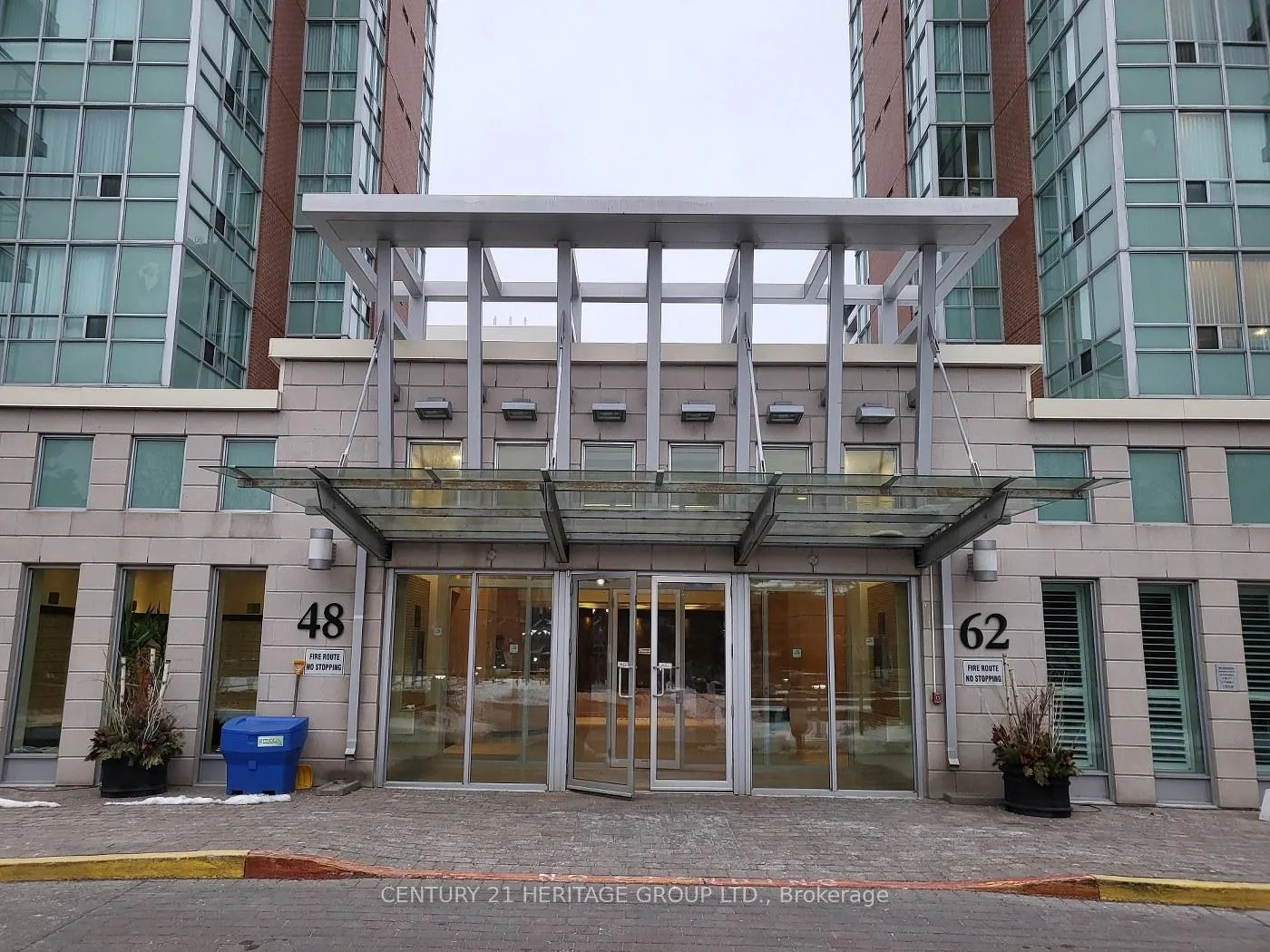 Photo 1 of Unit 825, 62 Suncrest Boulevard, Markham, Commerce Valley — HOMEH