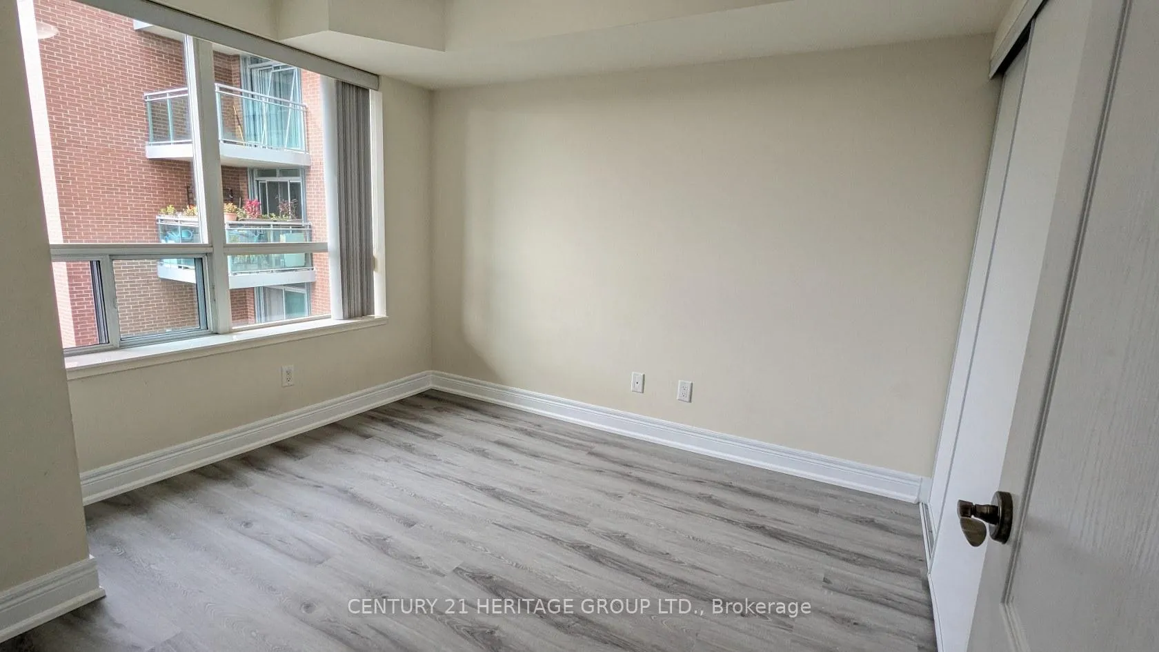 Photo 12 of Unit 825, 62 Suncrest Boulevard, Markham, Commerce Valley — HOMEH