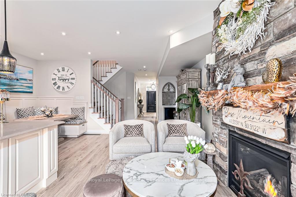 Photo 4 of 148 Yellow Birch Crescent, Blue Mountains — HOMEH