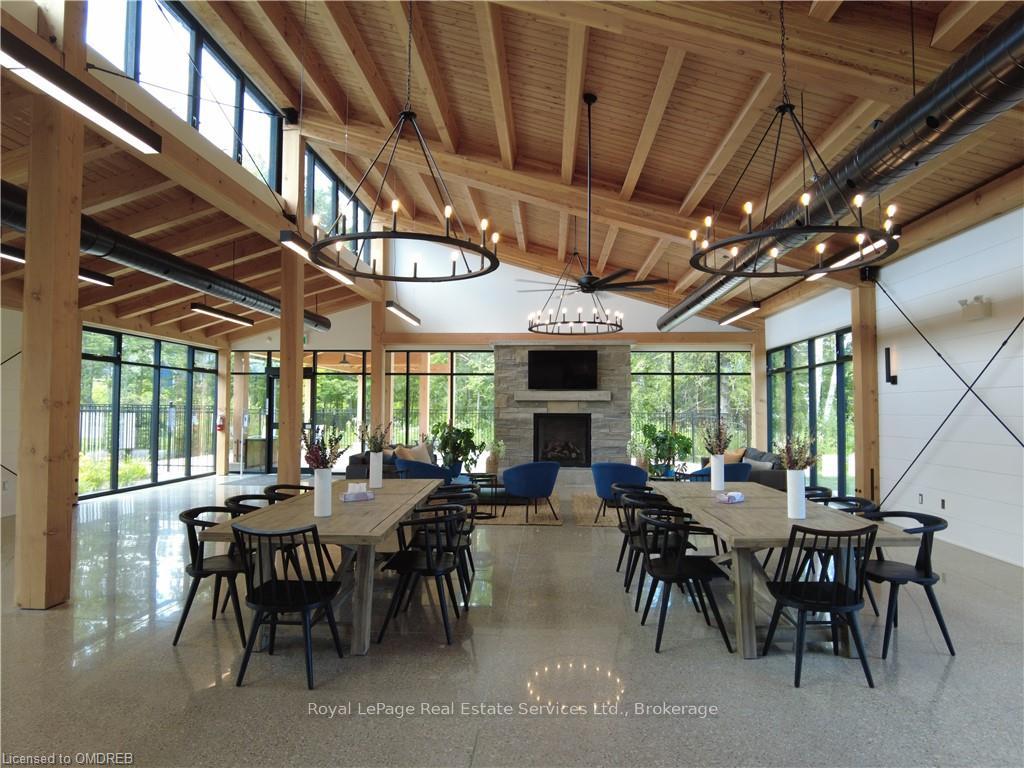 Photo 35 of 148 Yellow Birch Crescent, Blue Mountains — HOMEH