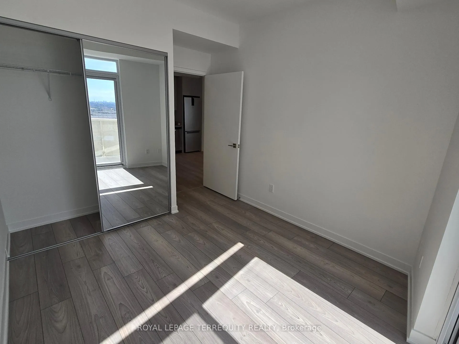 Photo 13 of Unit 2032, 498 Caldari Road, Vaughan, Concord — HOMEH