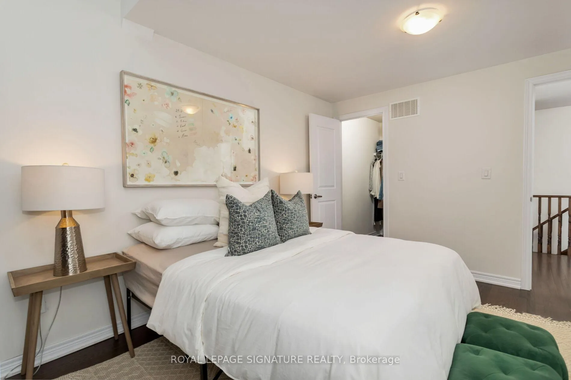 Photo 16 of Unit 18, 105 Kayla Crescent E, Vaughan, Maple — HOMEH