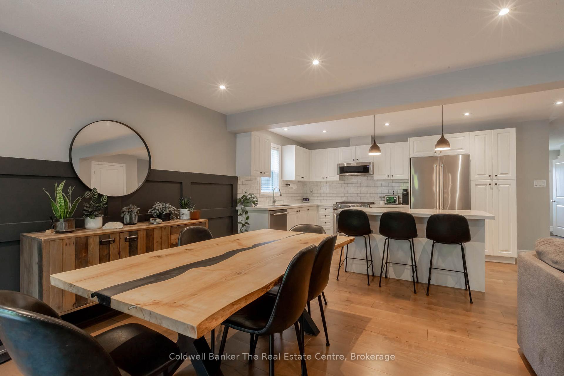 Photo 12 of 360 Wild Rose Drive, Gravenhurst, Muskoka (S) — HOMEH