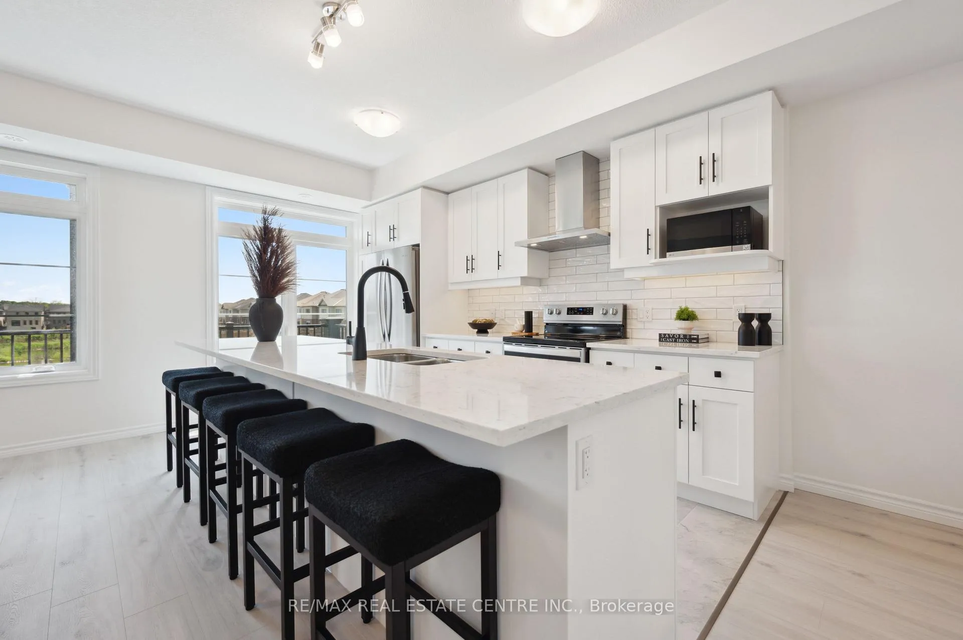 Photo 1 of 66 Lomond Lane, Kitchener — HOMEH