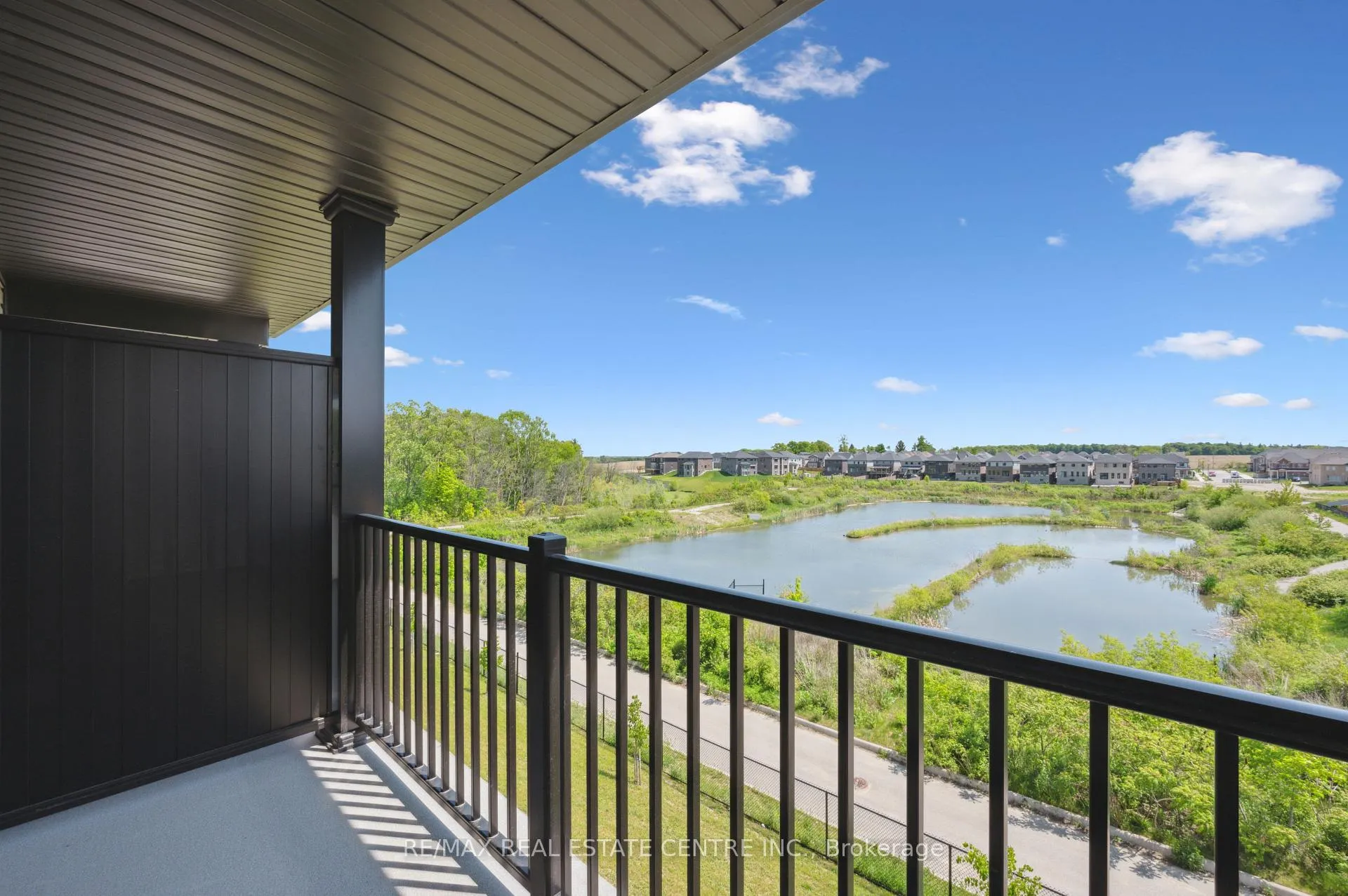 Photo 15 of 66 Lomond Lane, Kitchener — HOMEH
