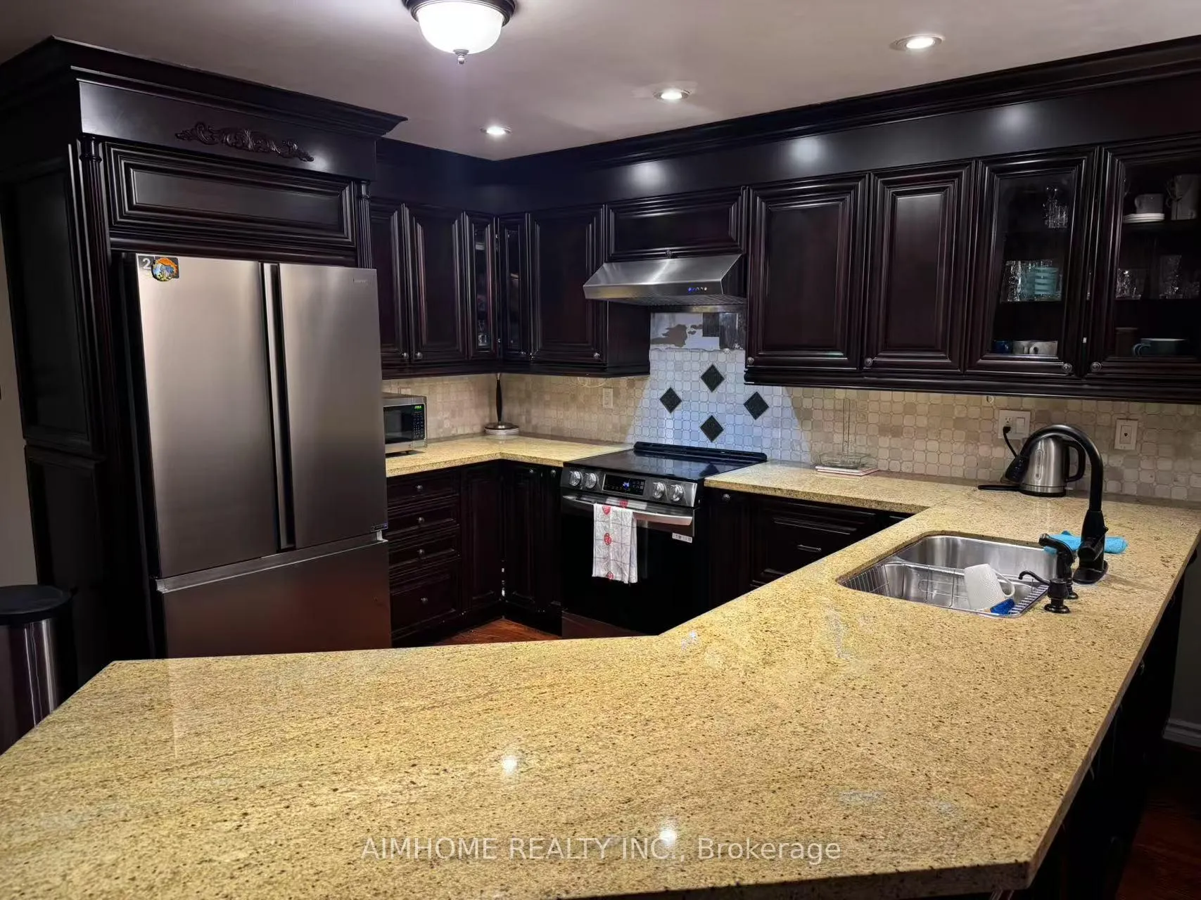 Photo 10 of 178 Westhampton Drive, Vaughan, Brownridge — HOMEH