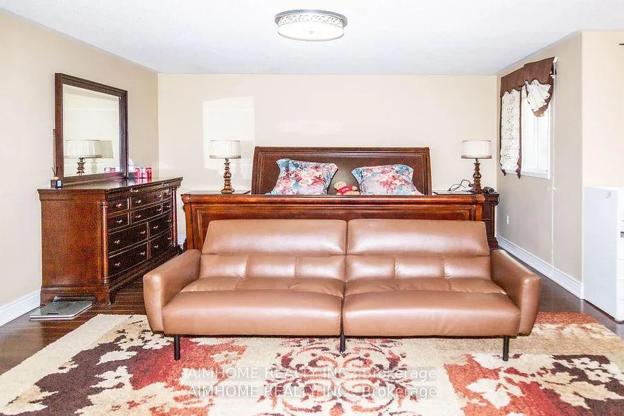 Photo 20 of 178 Westhampton Drive, Vaughan, Brownridge — HOMEH