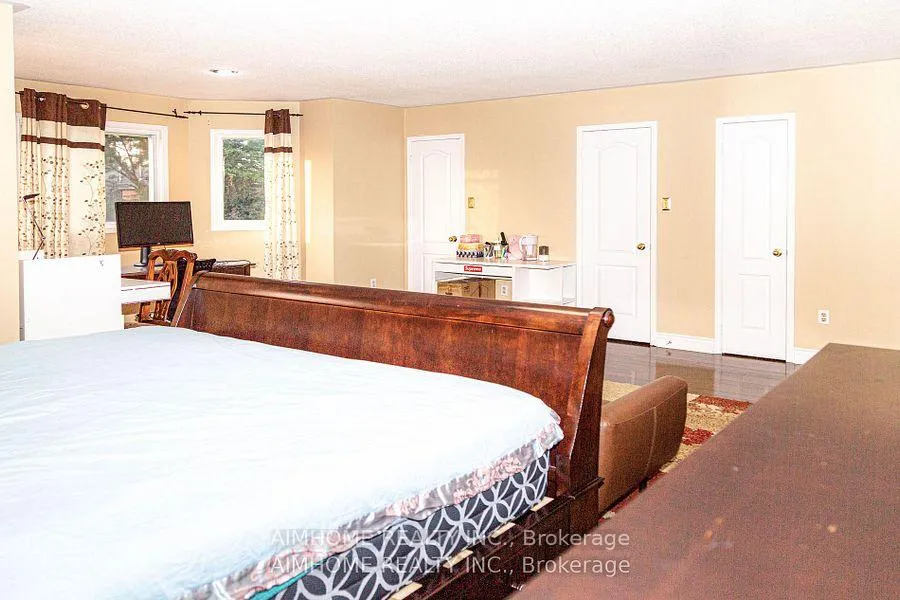 Photo 21 of 178 Westhampton Drive, Vaughan, Brownridge — HOMEH