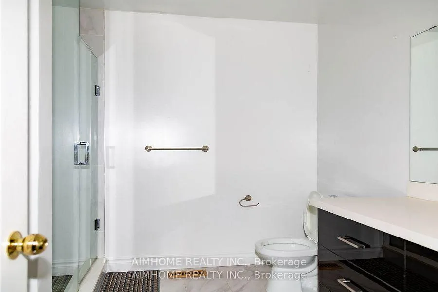 Photo 24 of 178 Westhampton Drive, Vaughan, Brownridge — HOMEH