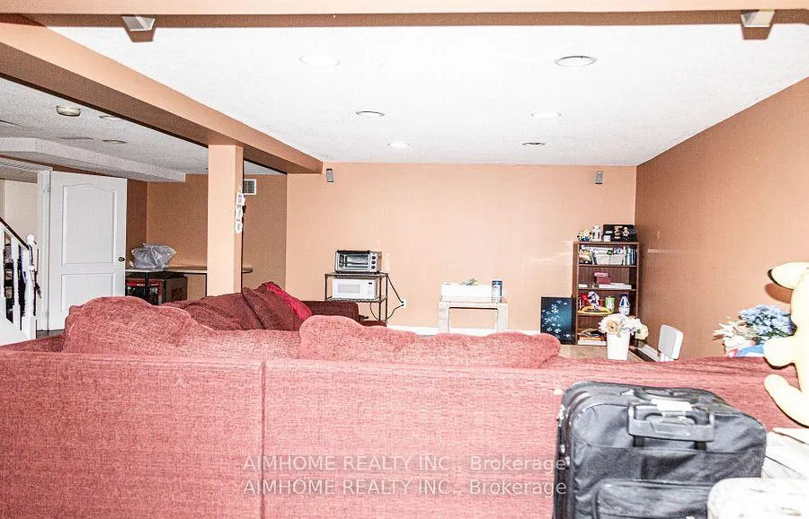 Photo 31 of 178 Westhampton Drive, Vaughan, Brownridge — HOMEH