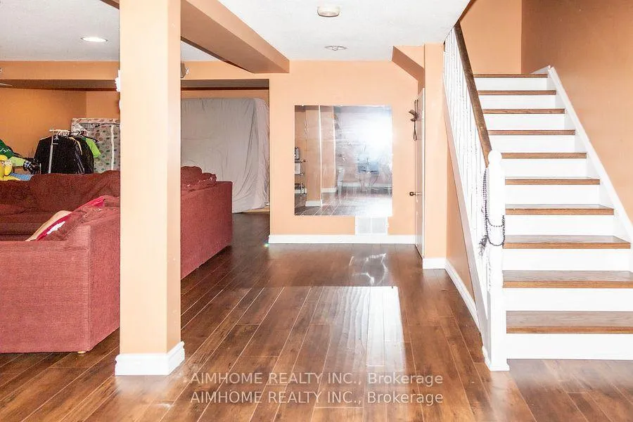 Photo 35 of 178 Westhampton Drive, Vaughan, Brownridge — HOMEH