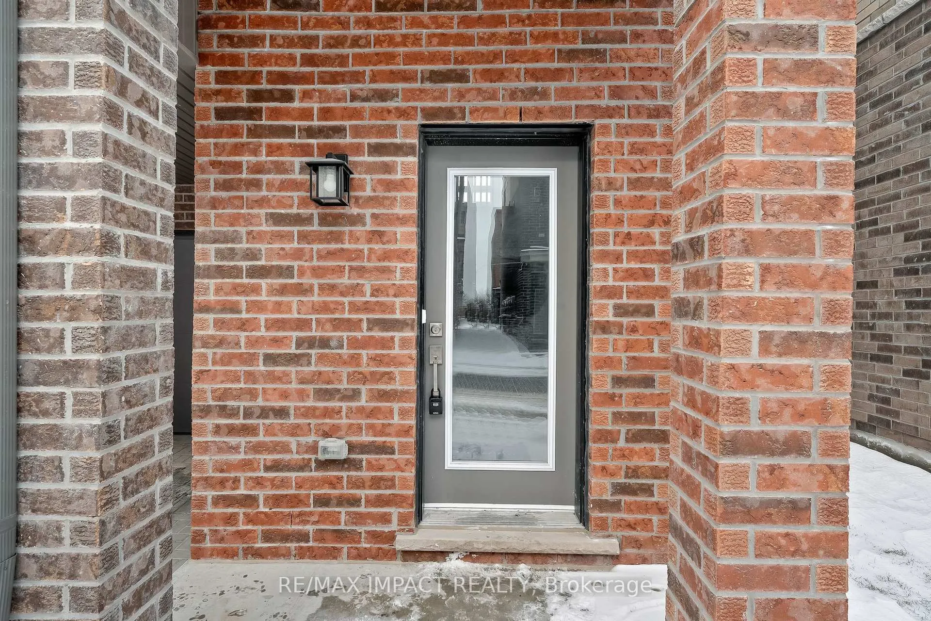 Photo 4 of Unit 1106, 1856 Notion Road, Pickering, Rural Pickering — HOMEH