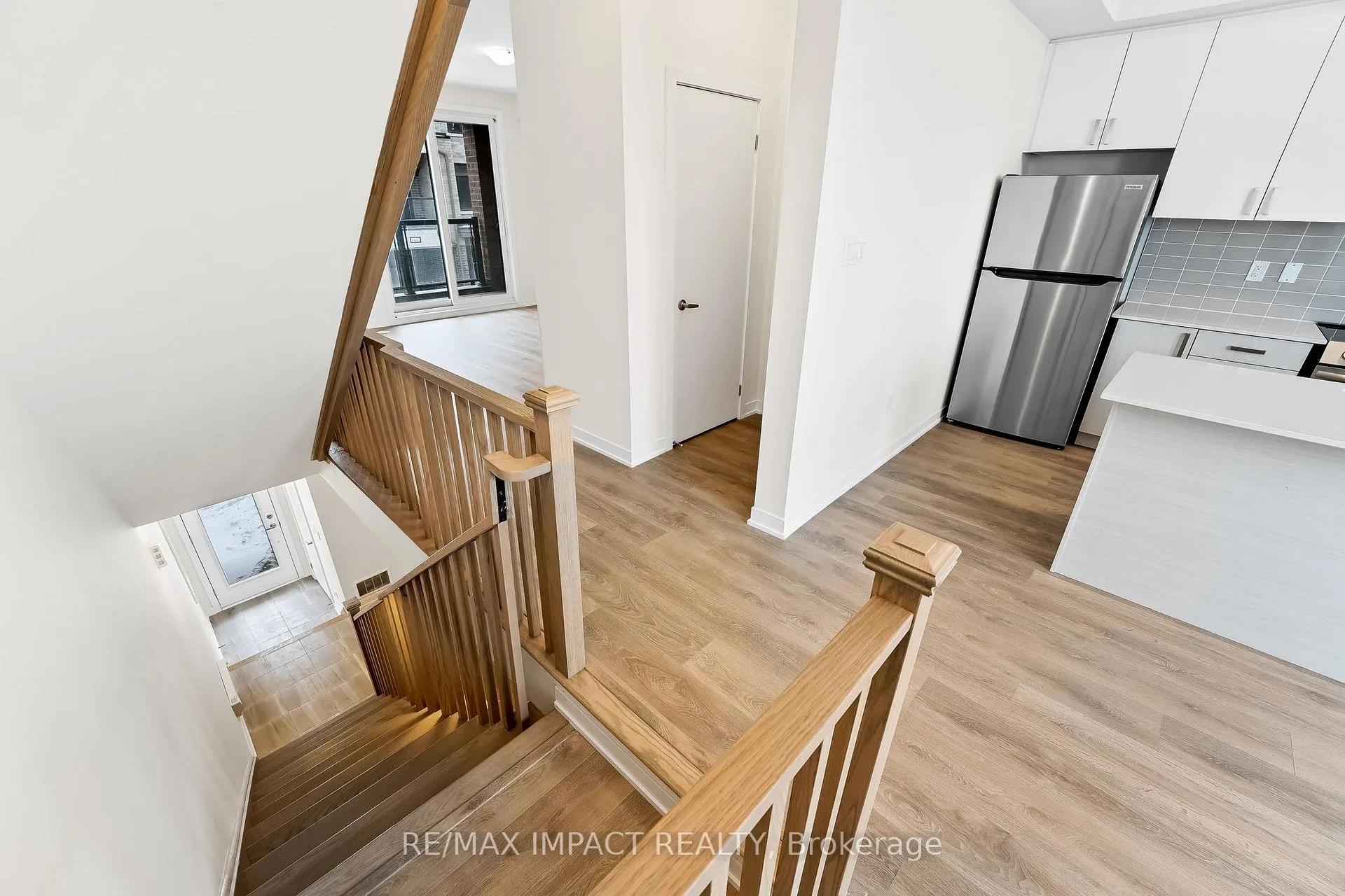 Photo 11 of Unit 1106, 1856 Notion Road, Pickering, Rural Pickering — HOMEH