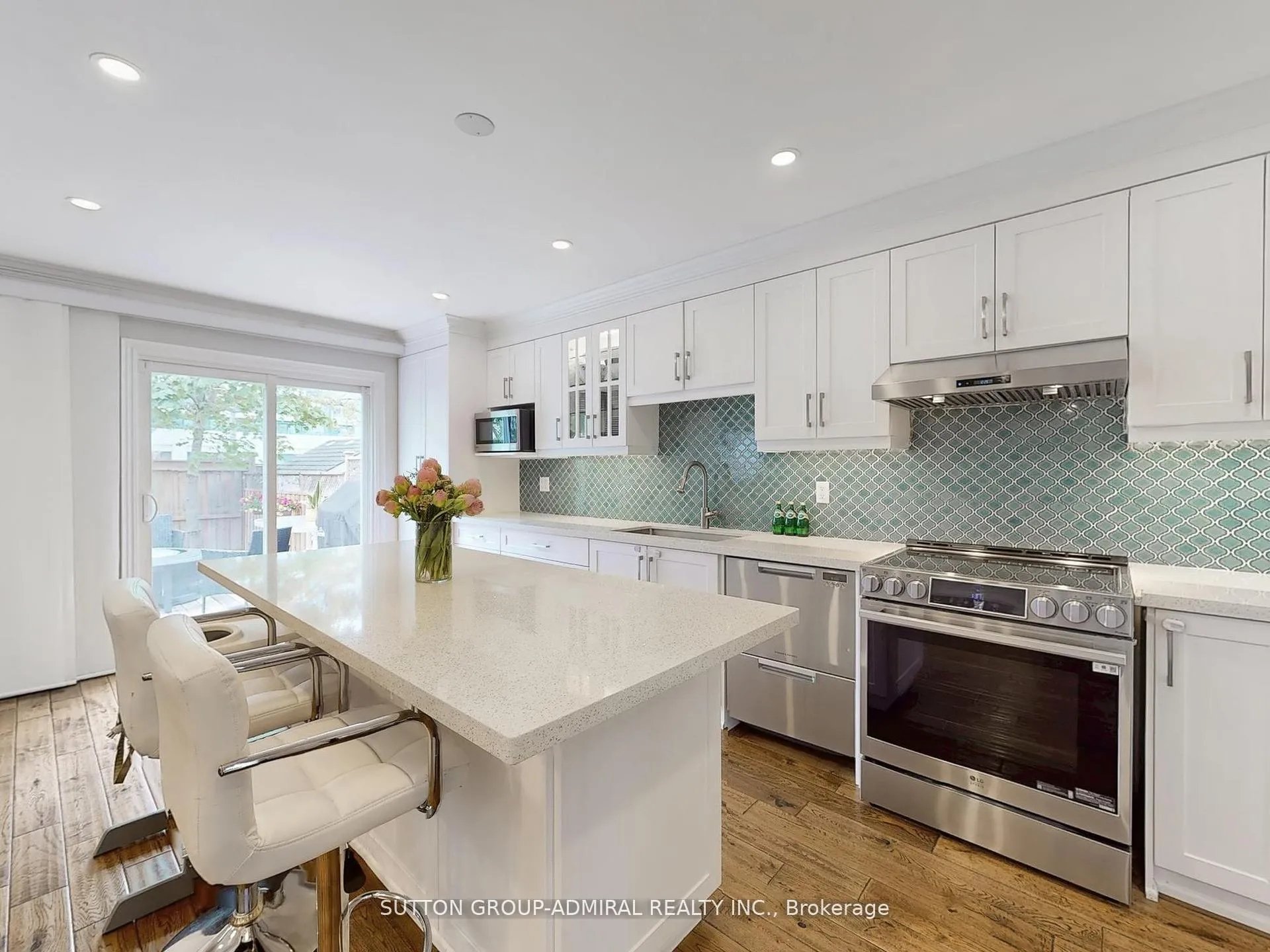 Photo 11 of 101 Glen Crescent, Vaughan, Uplands — HOMEH