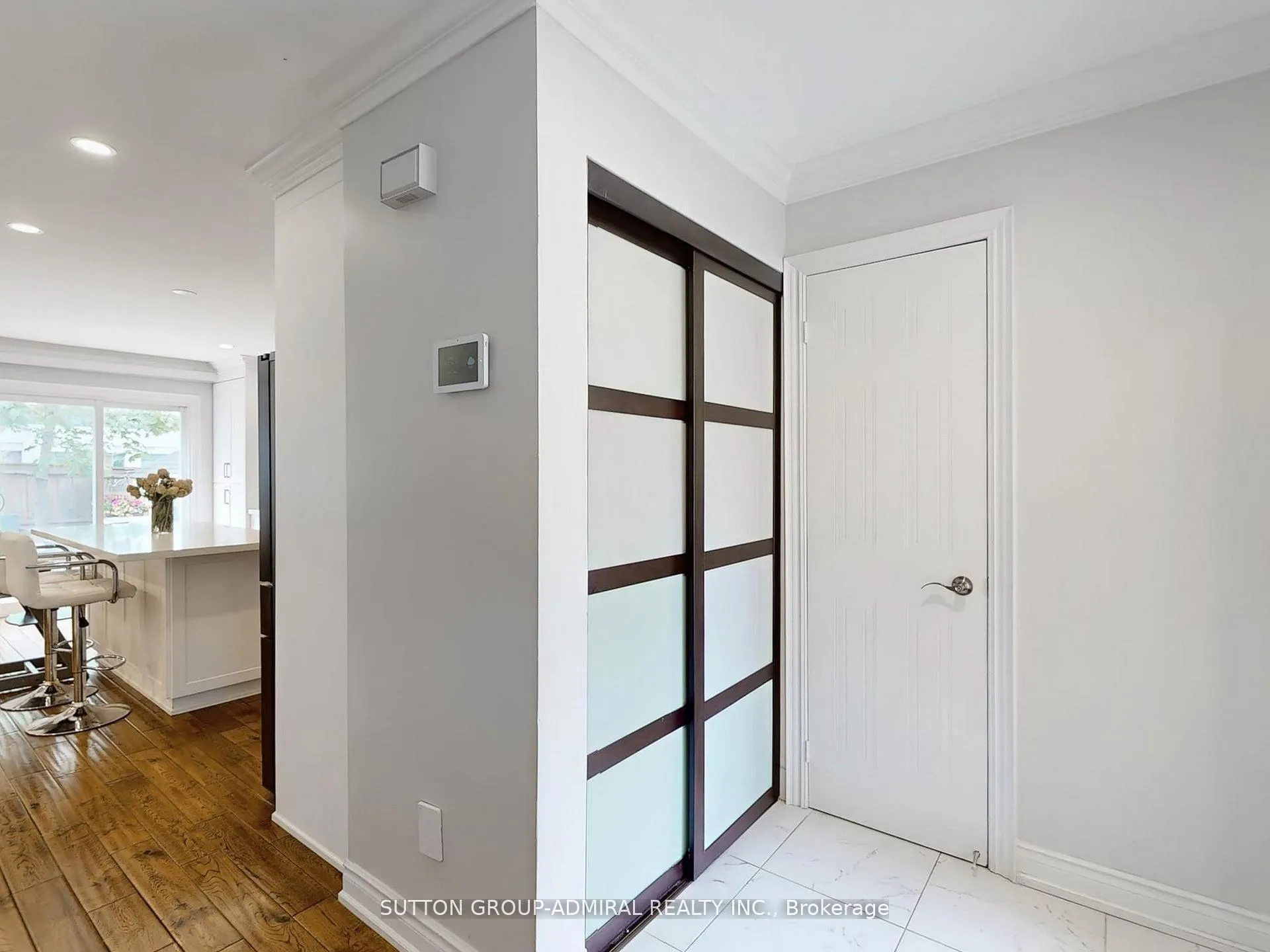 Photo 15 of 101 Glen Crescent, Vaughan, Uplands — HOMEH